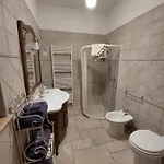 Bed and breakfast Mama Dami 4*