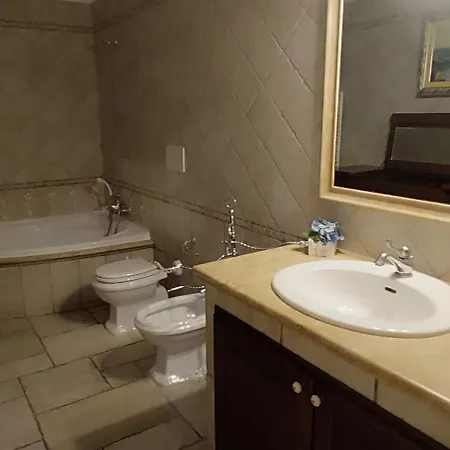 Panzió Mama Dami Maruggio