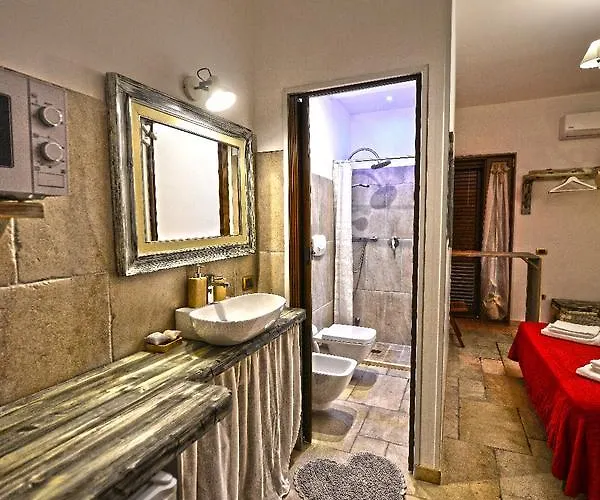 Oda ve Kahvaltı Mama Dami